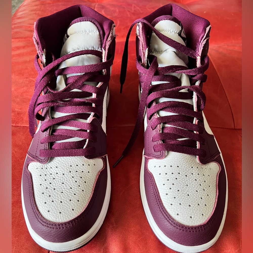Size 10.5 - Jordan 1 Retro High OG Bordeaux